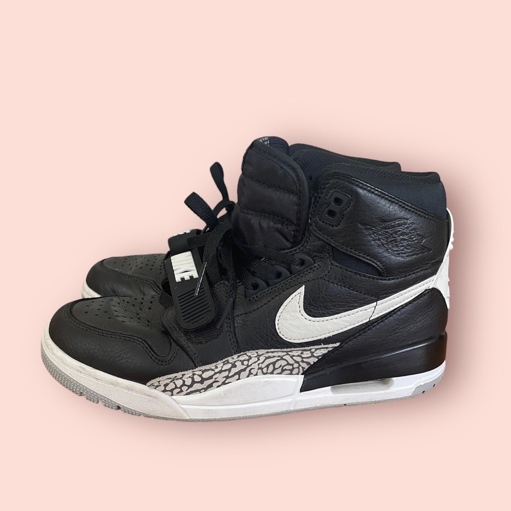 AIR JORDAN LEGACY 312 BLACK